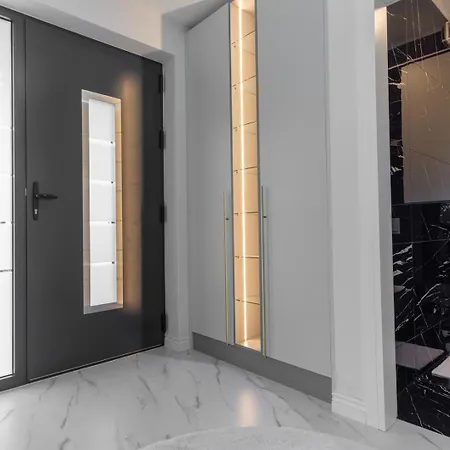 Emaar Villa Porec