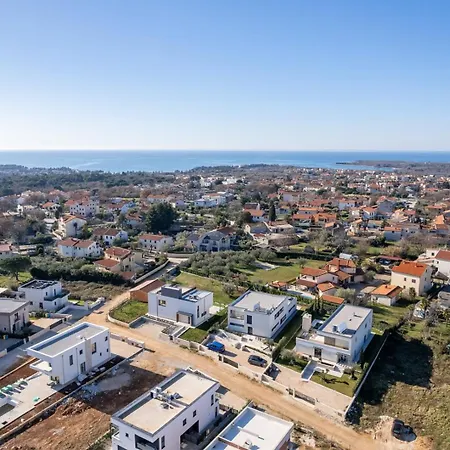 Emaar Porec